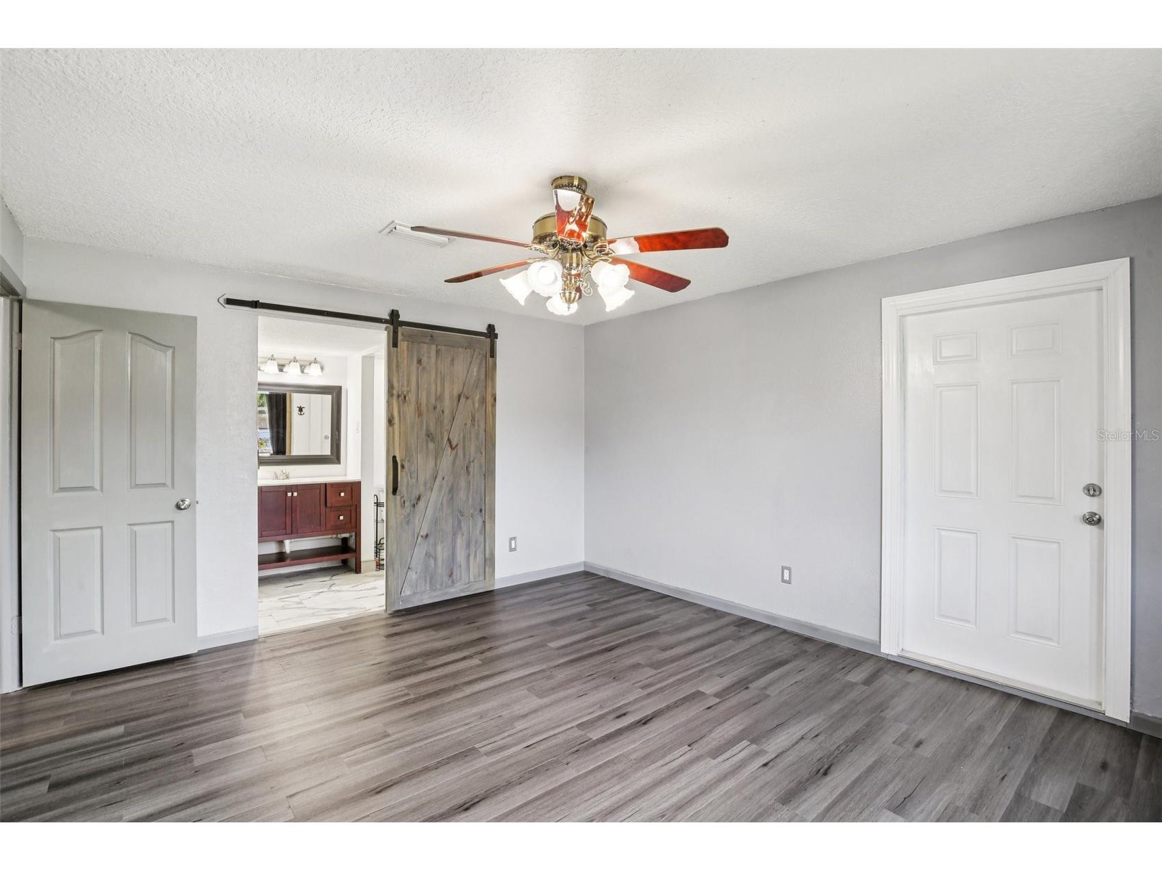 2589 Knoll Street W Palm Harbor FL 34683 TB8493973 image17