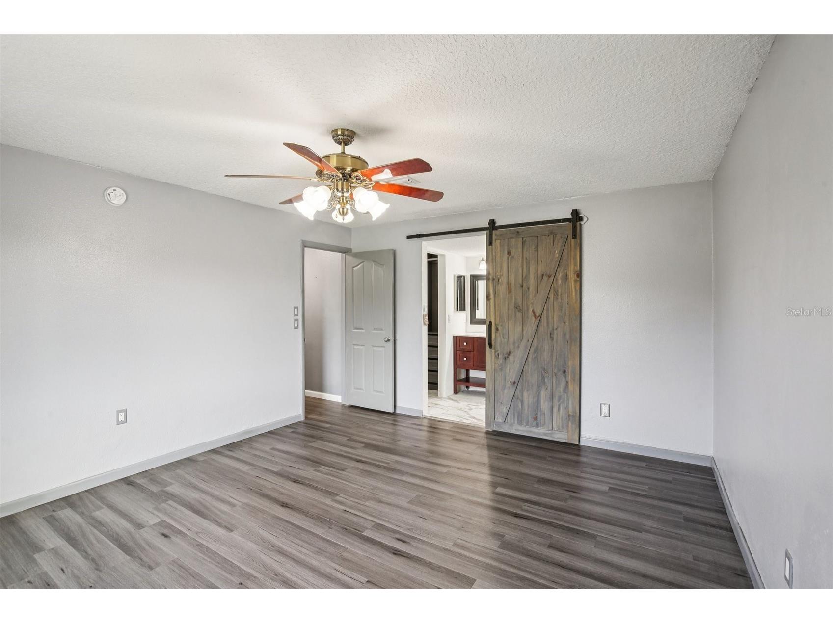 2589 Knoll Street W Palm Harbor FL 34683 TB8493973 image18