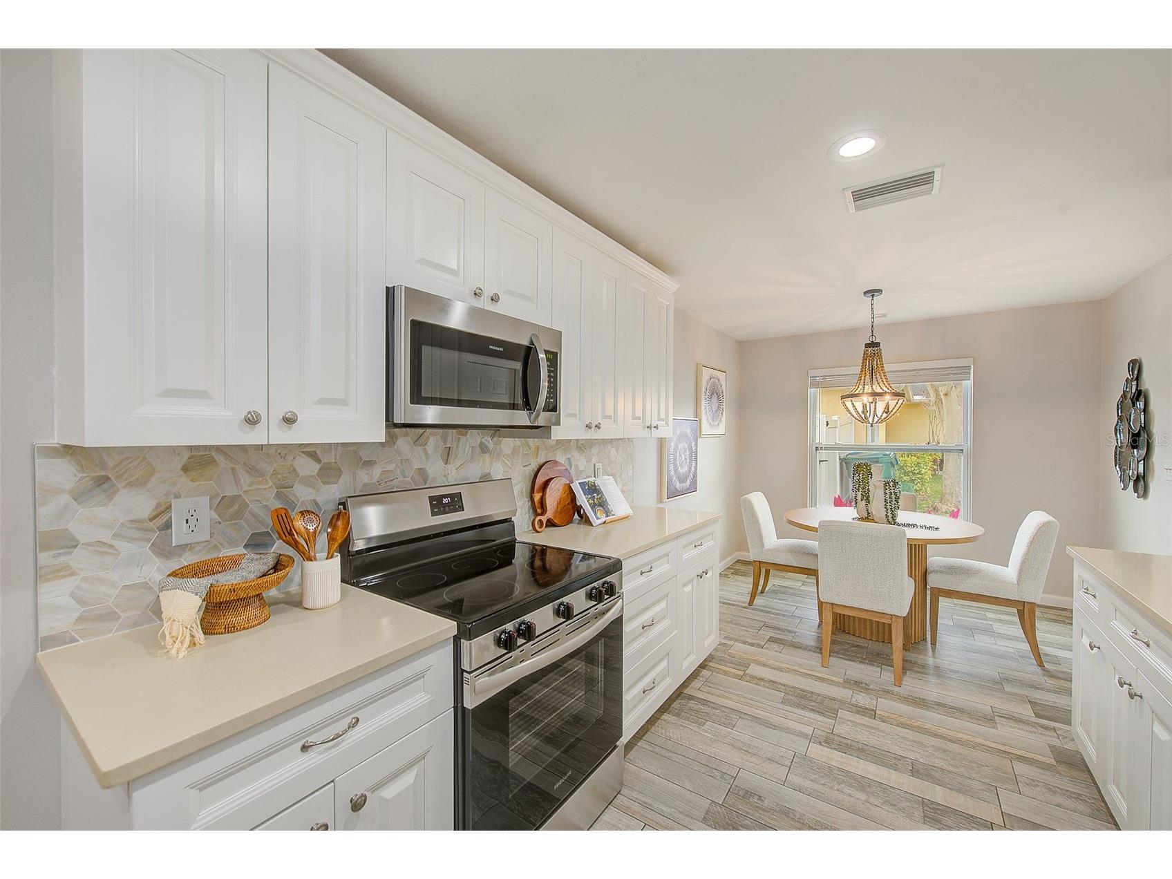 2589 Sunny Breeze Avenue Largo FL 33770 TB8466842 image11