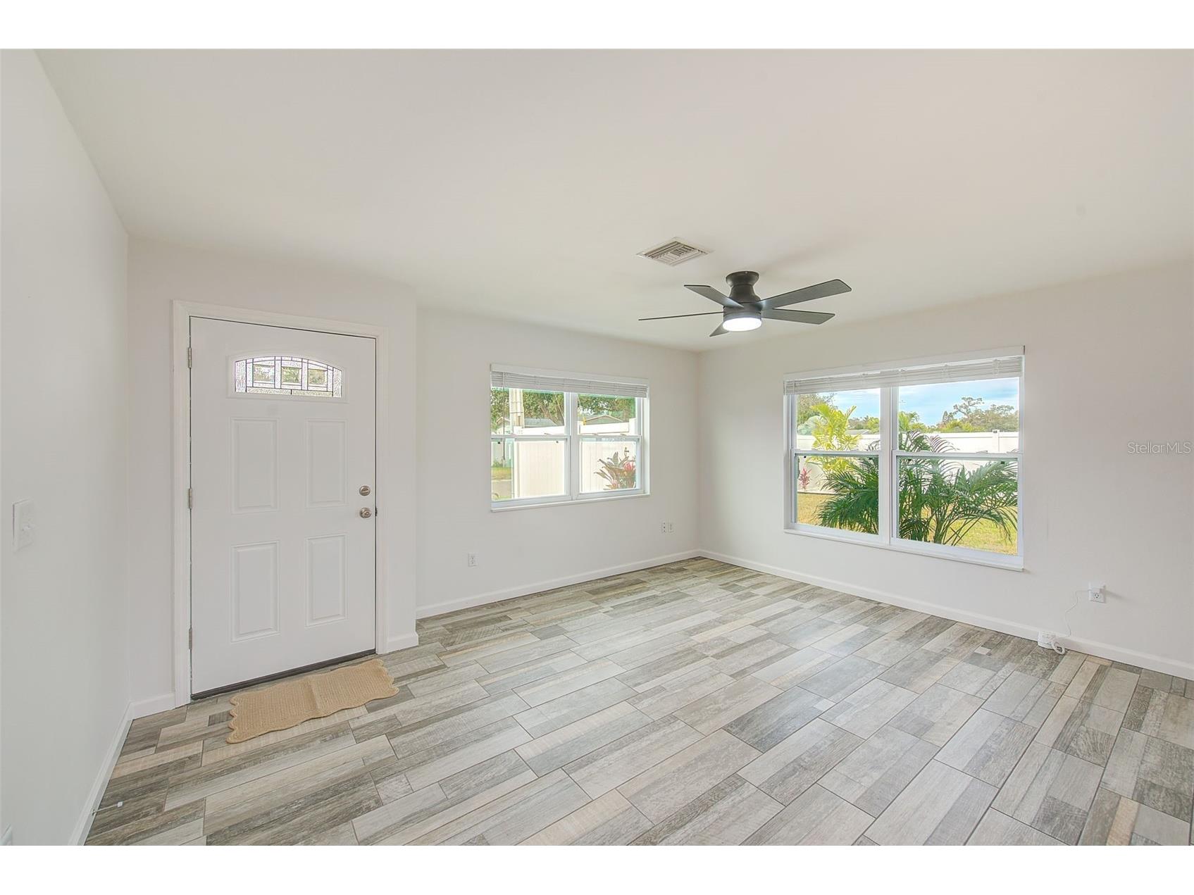 2589 Sunny Breeze Avenue Largo FL 33770 TB8466842 image25