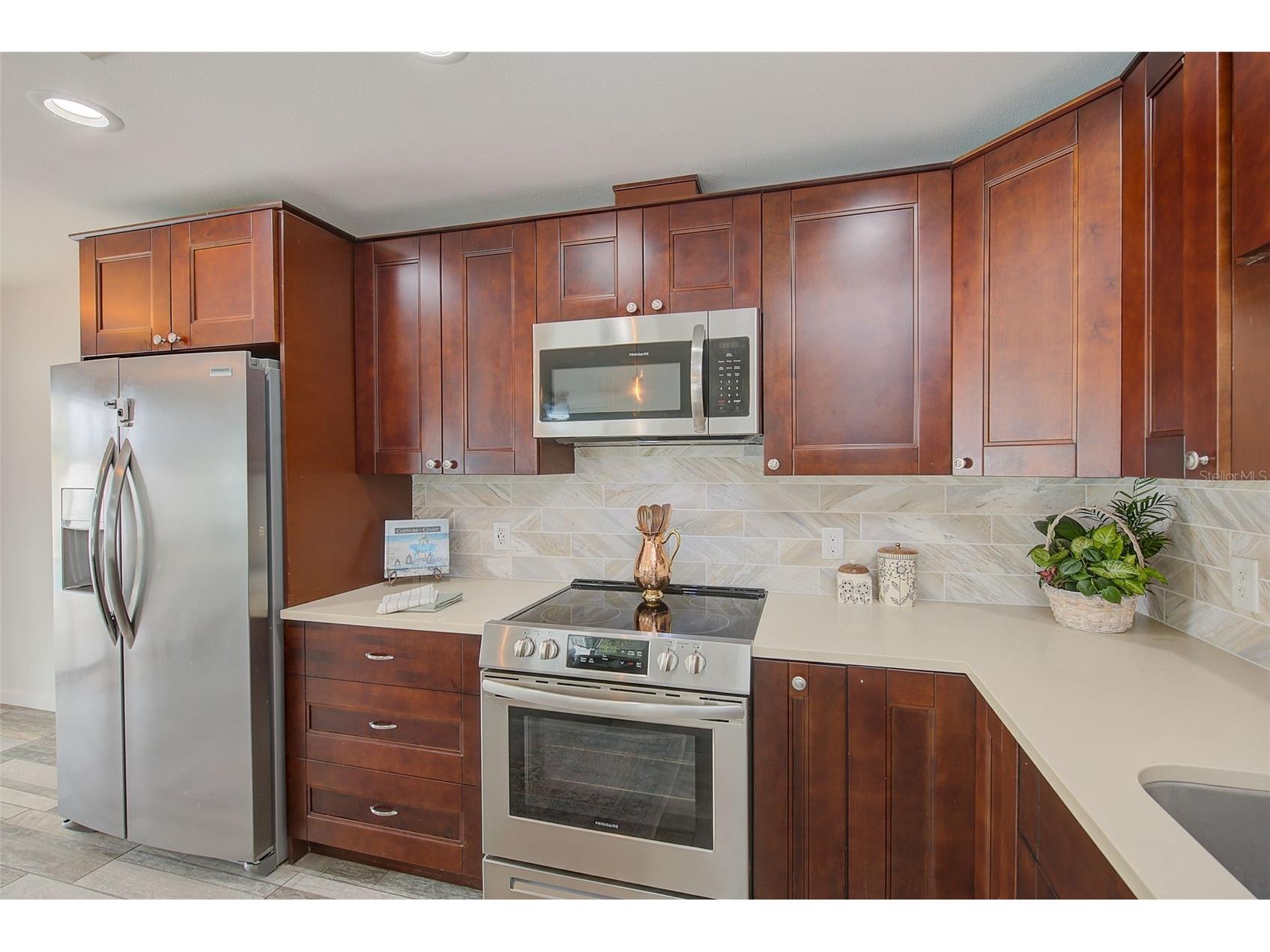 2589 Sunny Breeze Avenue Largo FL 33770 TB8466842 image34