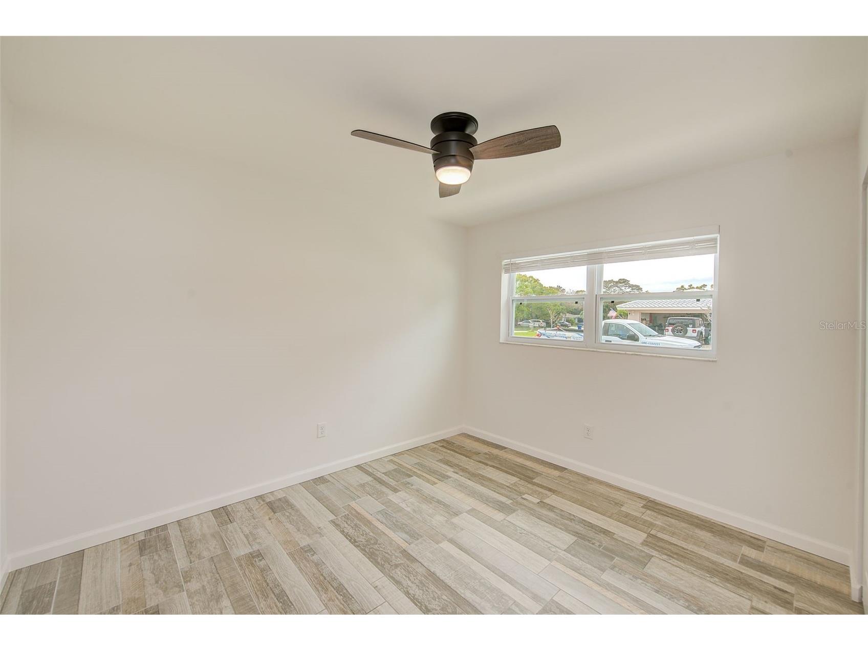 2589 Sunny Breeze Avenue Largo FL 33770 TB8466842 image40