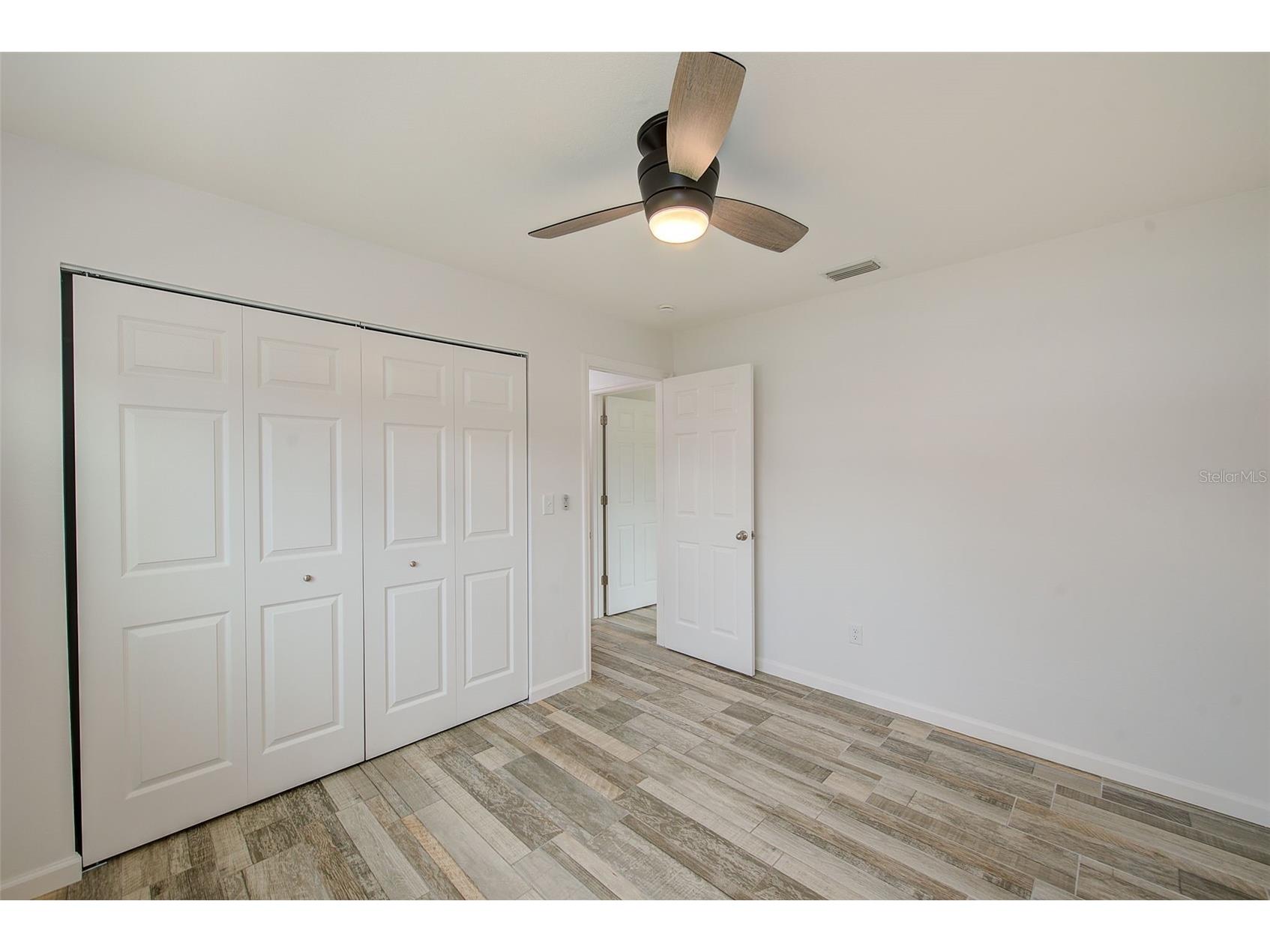 2589 Sunny Breeze Avenue Largo FL 33770 TB8466842 image41