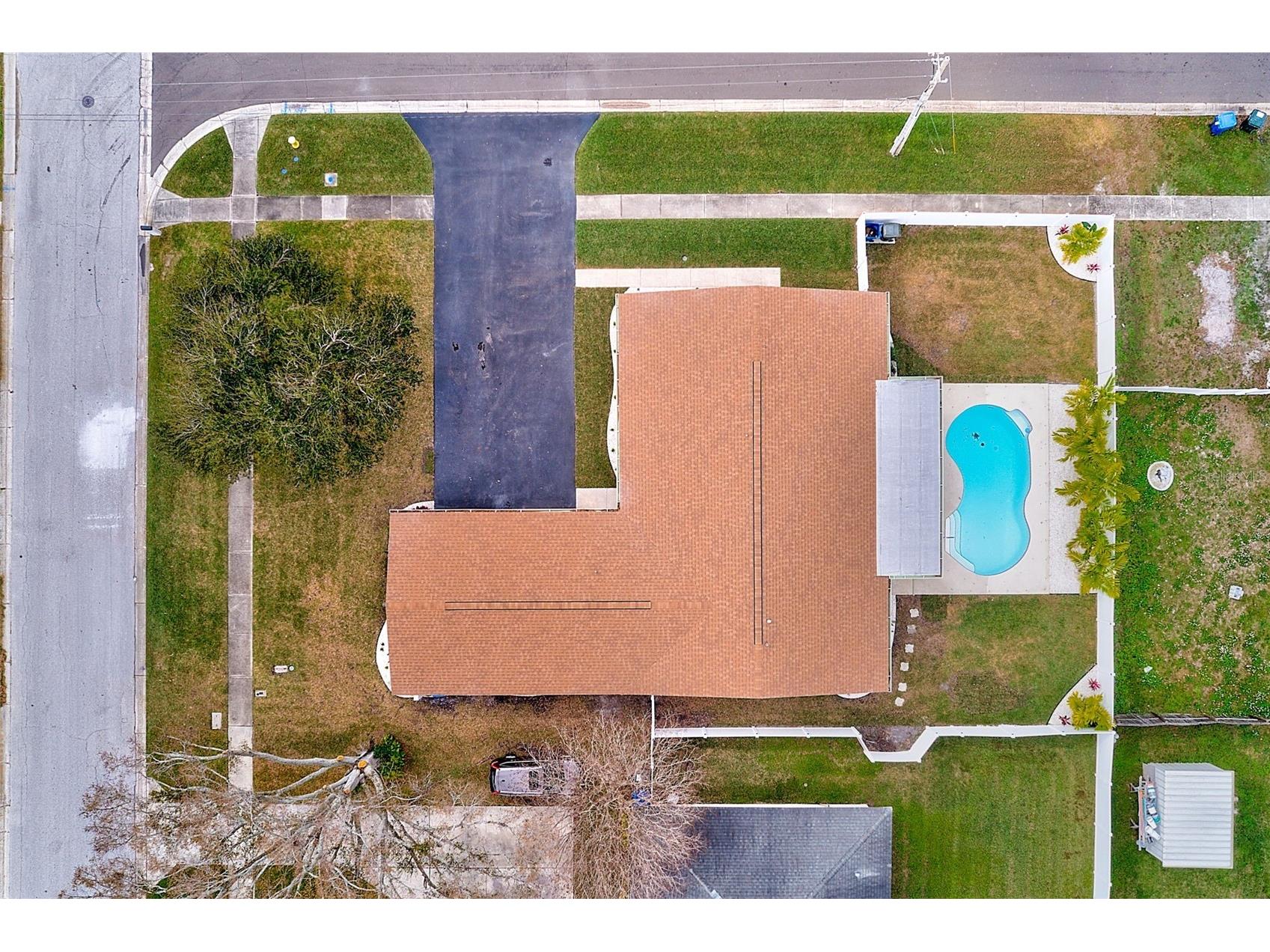 2589 Sunny Breeze Avenue Largo FL 33770 TB8466842 image54