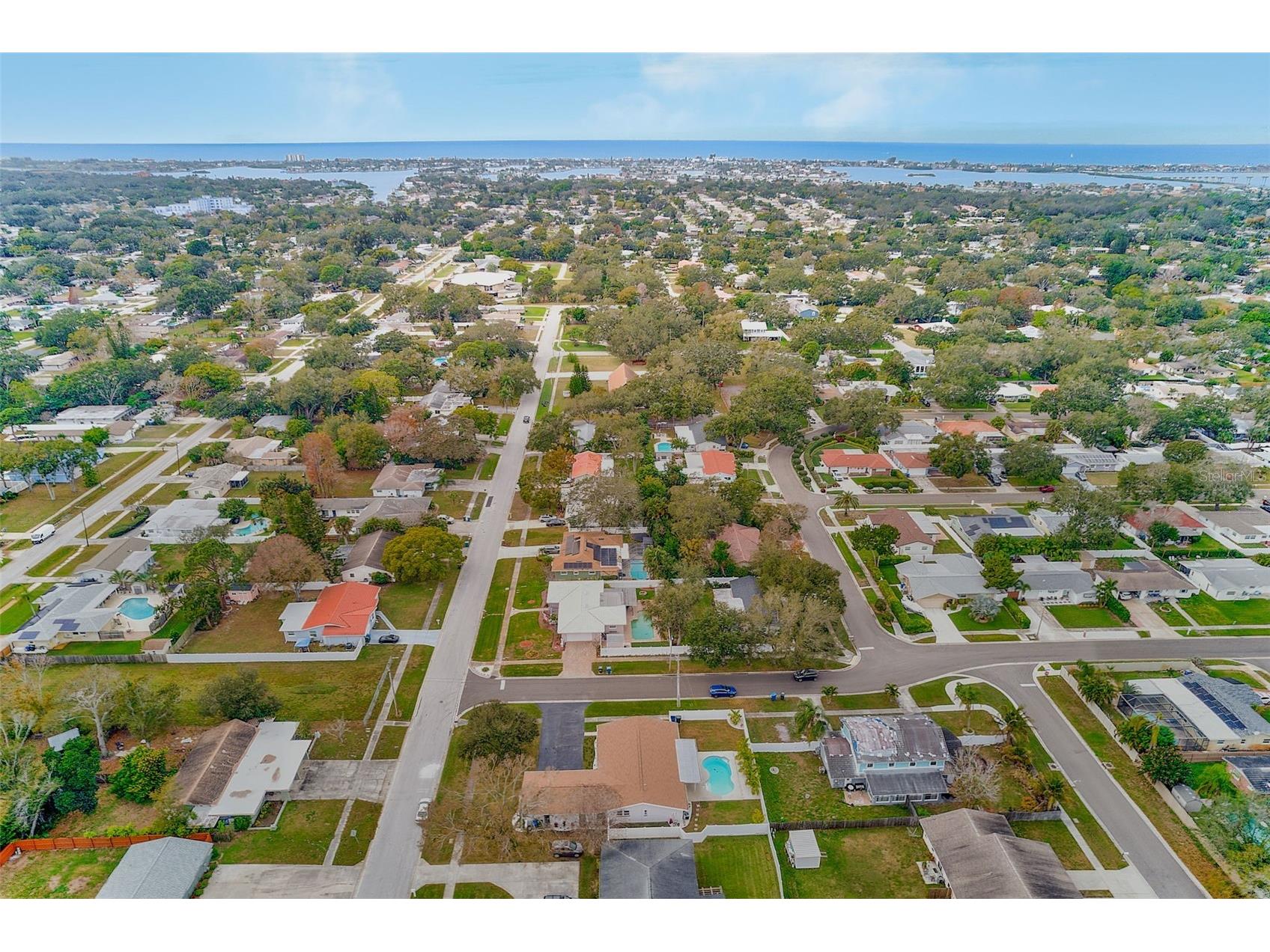 2589 Sunny Breeze Avenue Largo FL 33770 TB8466842 image57