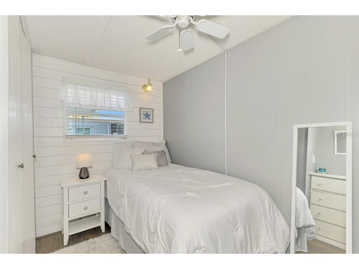 259 Inner Drive E Venice FL 34285 A4667170 image18