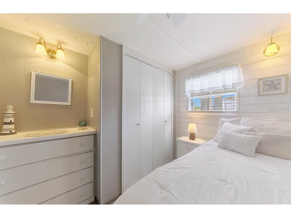 259 Inner Drive E Venice FL 34285 A4667170 image19