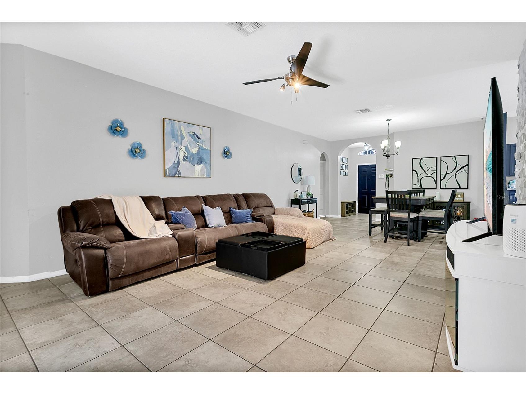 259 Magical Way Kissimmee FL 34744 S5141740 image2