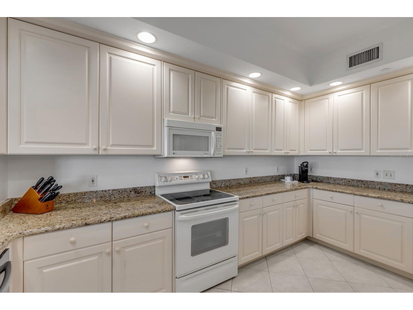 259 Minorca Beach Way #702 New Smyrna Beach FL 32169 - ATLANTIC OCEAN NS1087343 image24