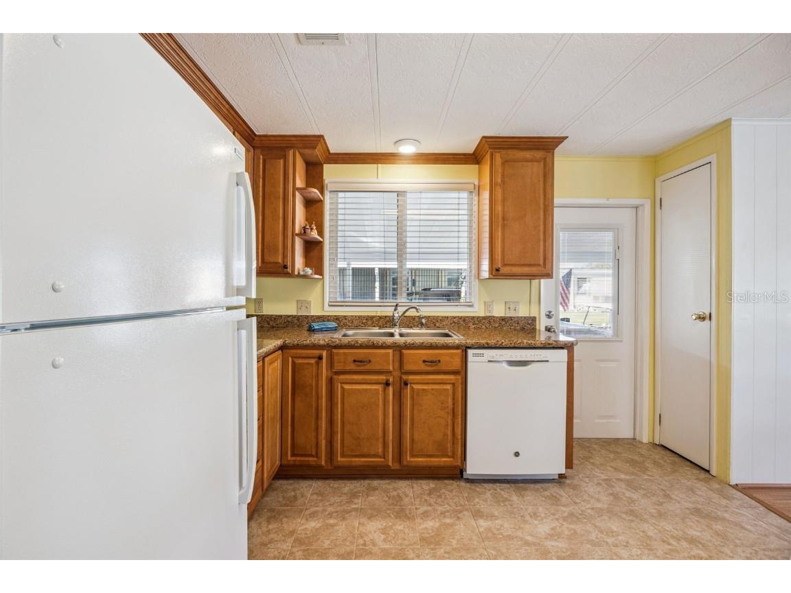 259 Pinewood Drive Eustis FL 32726 - Trout Lake O6367467 image7