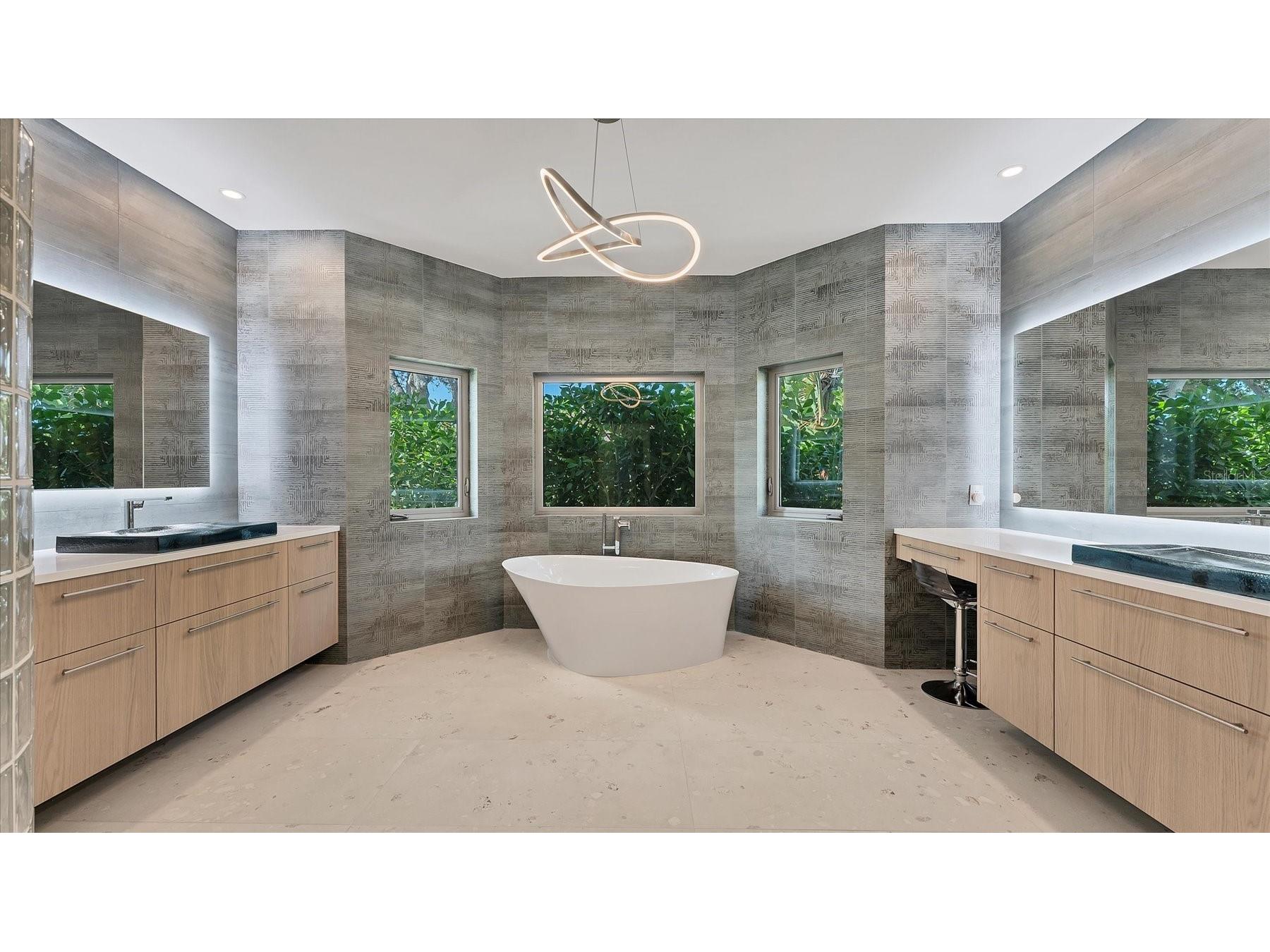 259 Robin Drive Sarasota FL 34236 - SARASOTA BAY A4675575 image38