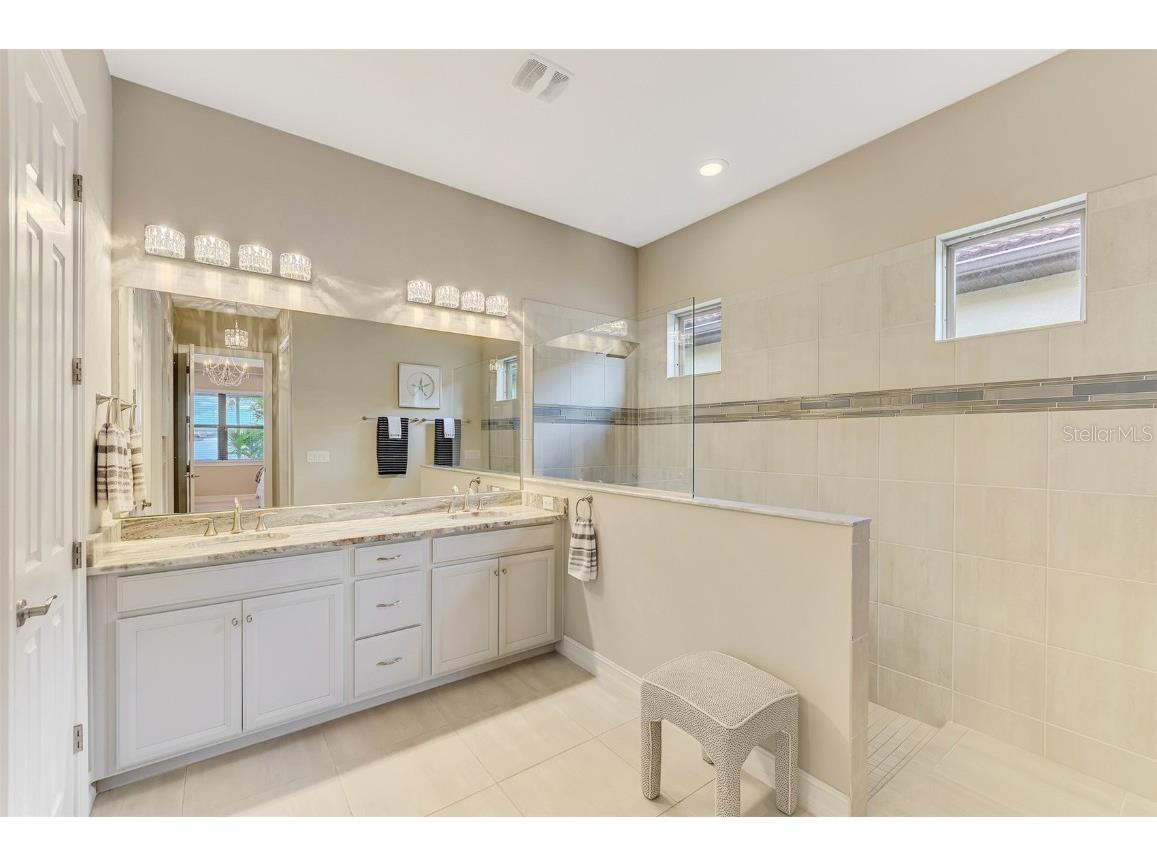 259 Toscavilla Boulevard Nokomis FL 34275 A4665235 image38