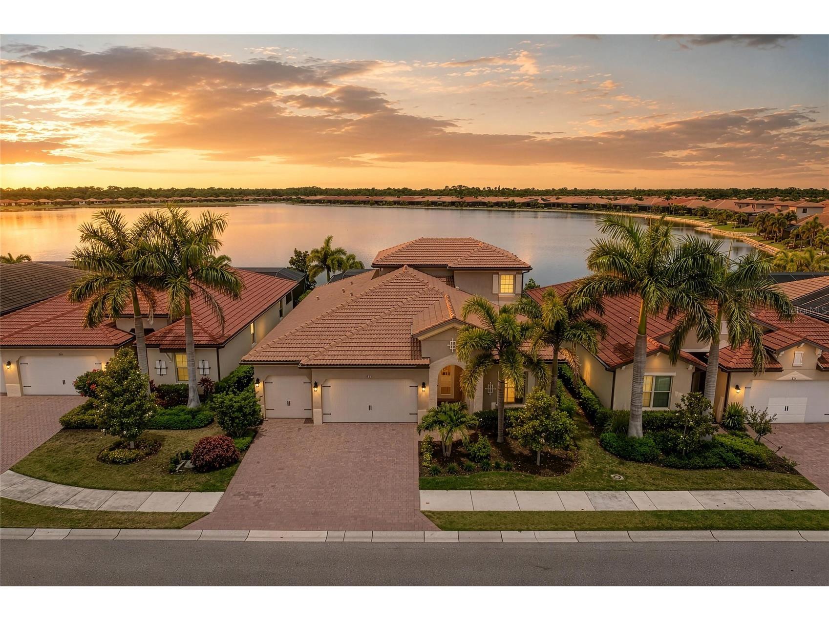 259 Toscavilla Boulevard Nokomis FL 34275 - Knights Lake A4692609 image2