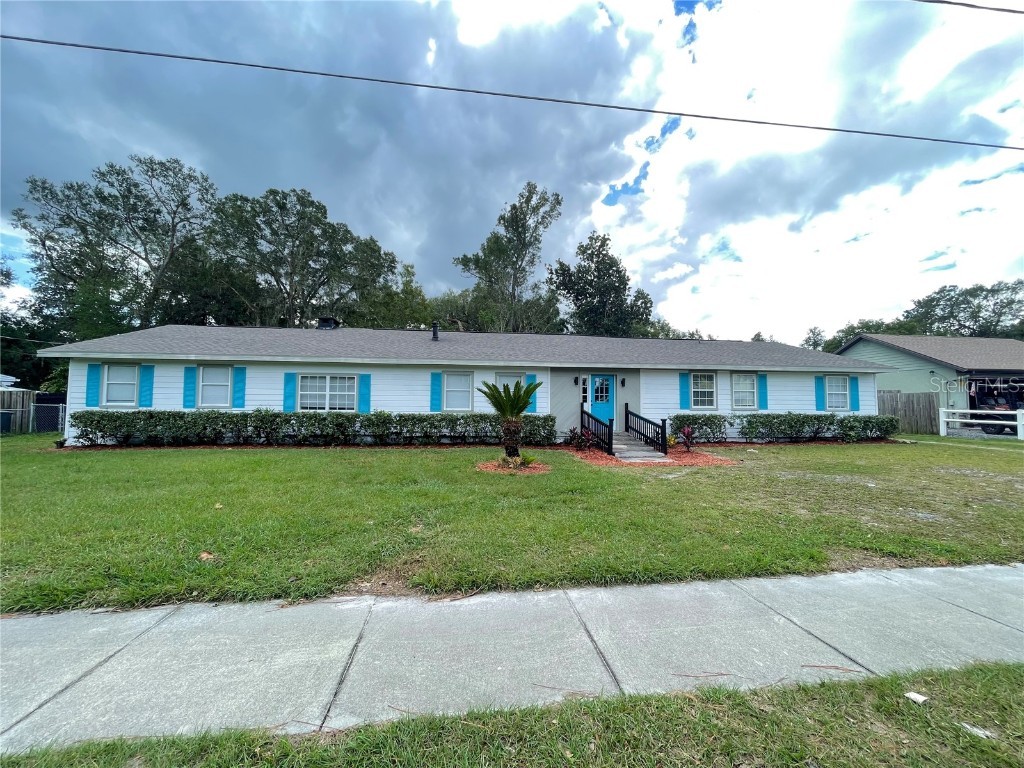 259 W New York Avenue Lake Helen FL 32744 S5077269 image1