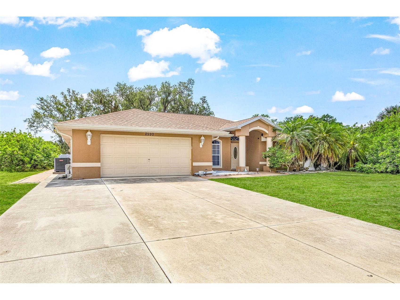 2590 Abbotsford Street North Port FL 34287 P4938730 image1