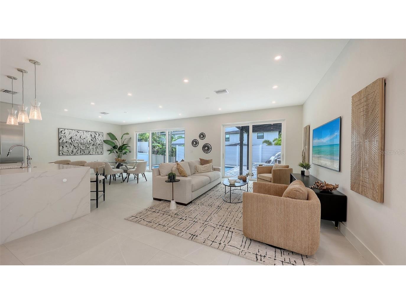 2590 Floyd Street Sarasota FL 34239 A4656501 image10