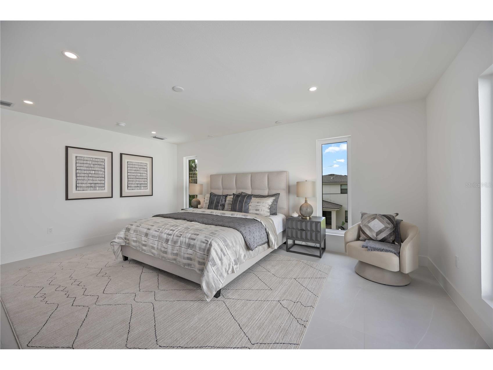 2590 Floyd Street Sarasota FL 34239 A4680138 image32