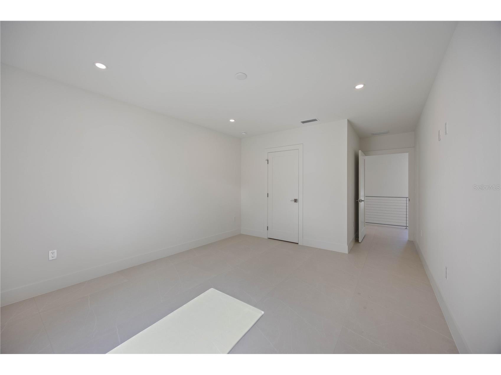 2590 Floyd Street Sarasota FL 34239 A4680138 image49