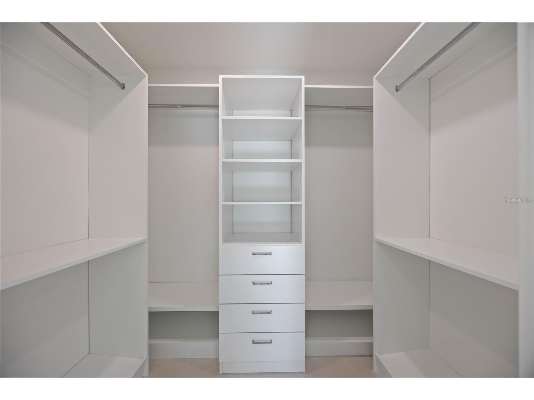 2590 Floyd Street Sarasota FL 34239 A4680138 image58