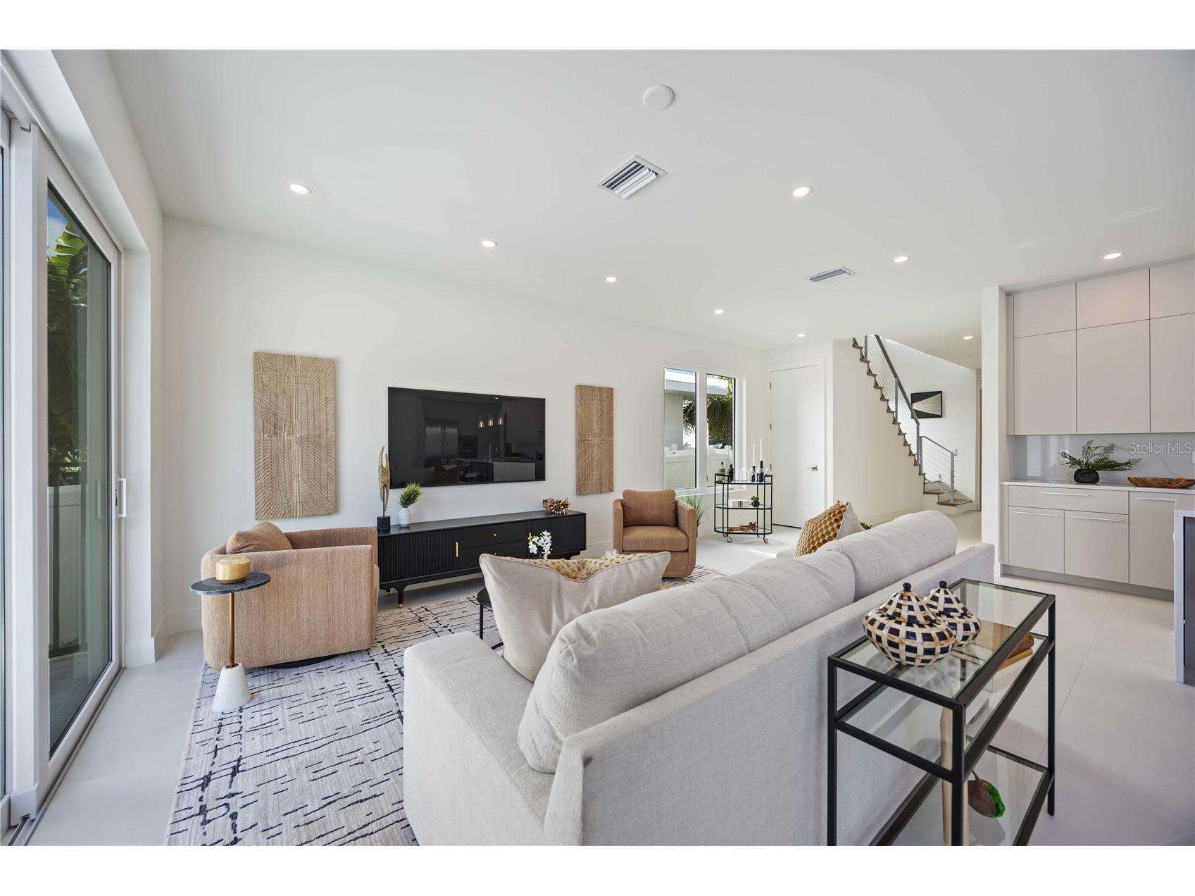 2590 Floyd Street Sarasota FL 34239 A4680138 image7