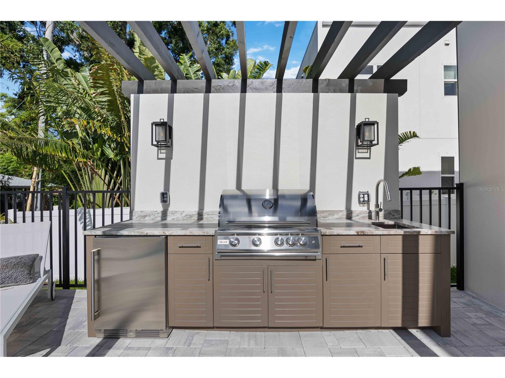 2590 Floyd Street Sarasota FL 34239 A4680138 image70