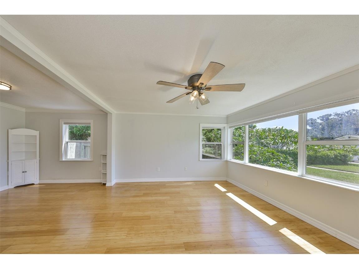 2591 17th Avenue N Saint Petersburg FL 33713 TB8429753 image12