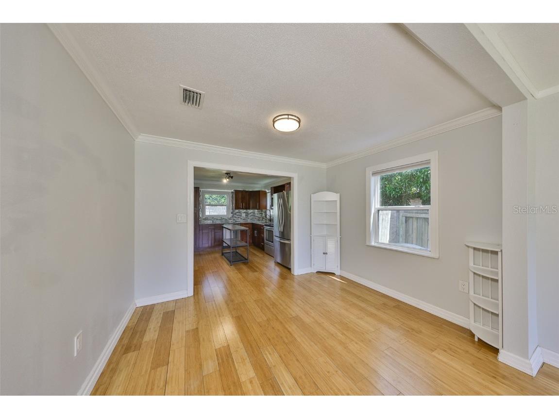 2591 17th Avenue N Saint Petersburg FL 33713 TB8429753 image13