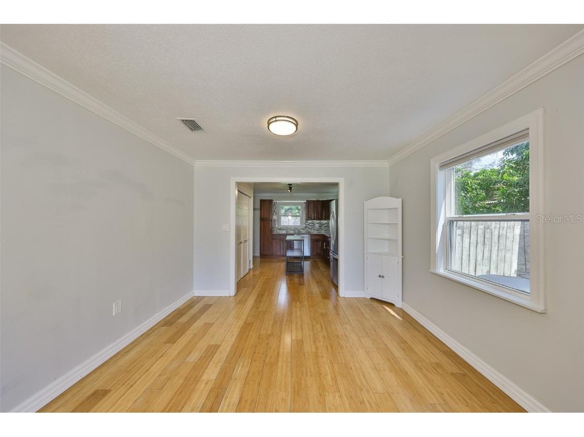 2591 17th Avenue N Saint Petersburg FL 33713 TB8429753 image14