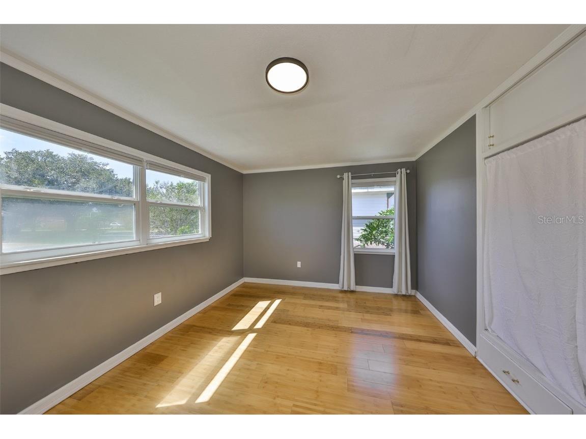 2591 17th Avenue N Saint Petersburg FL 33713 TB8429753 image23