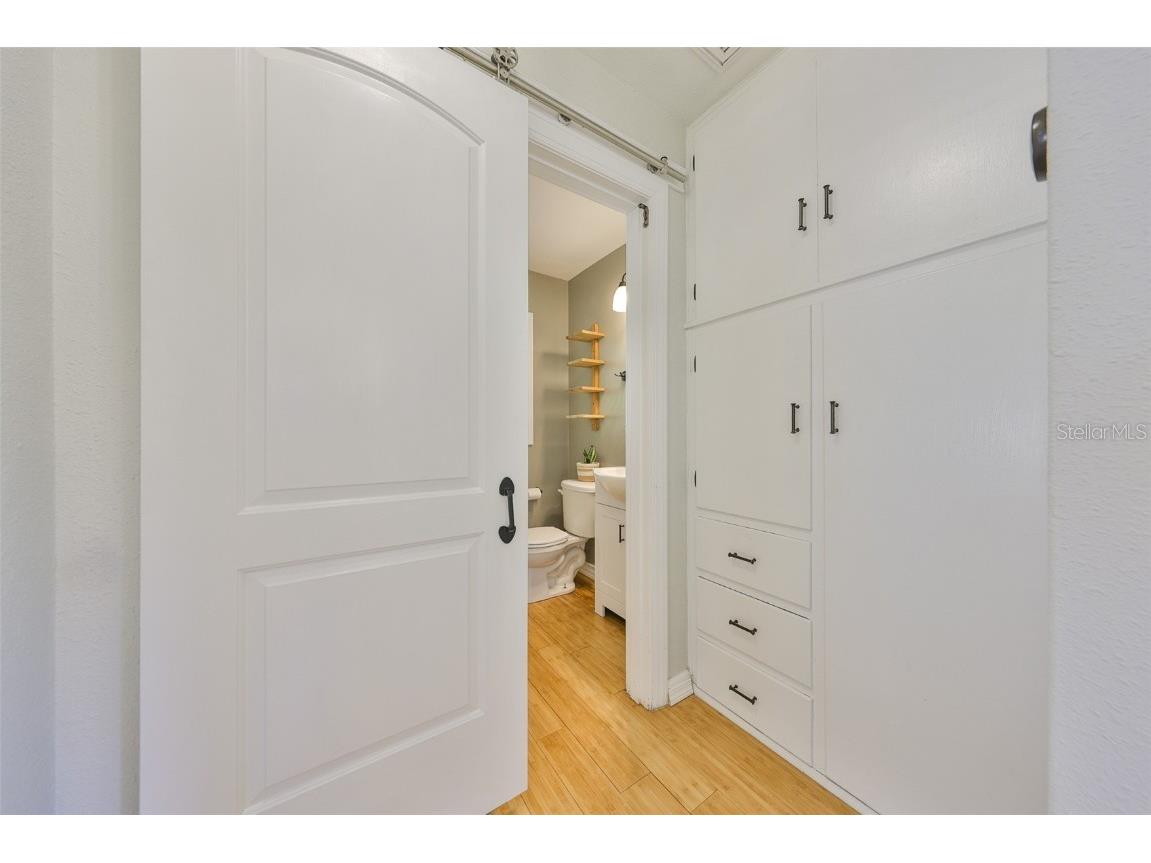 2591 17th Avenue N Saint Petersburg FL 33713 TB8429753 image24