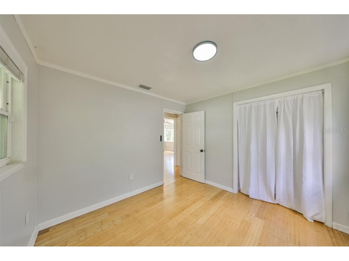 2591 17th Avenue N Saint Petersburg FL 33713 TB8429753 image29