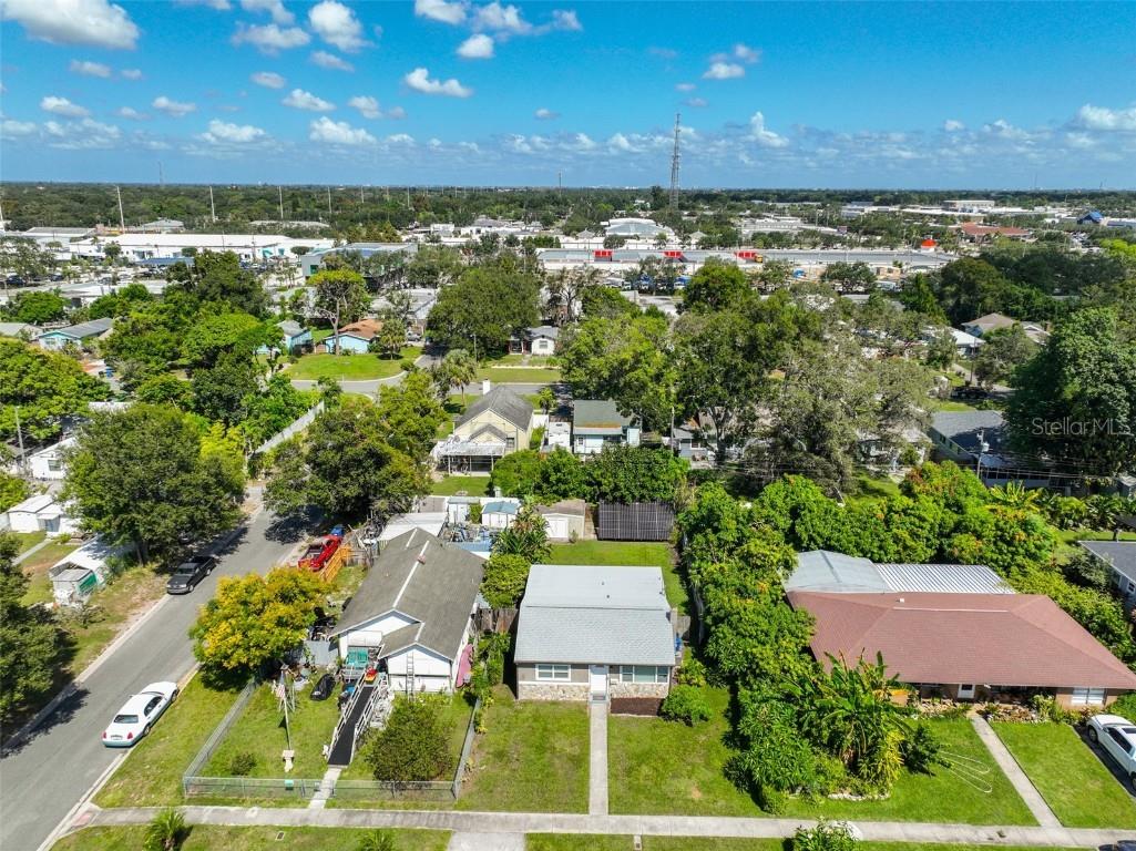 2591 17th Avenue N Saint Petersburg FL 33713 TB8429753 image36