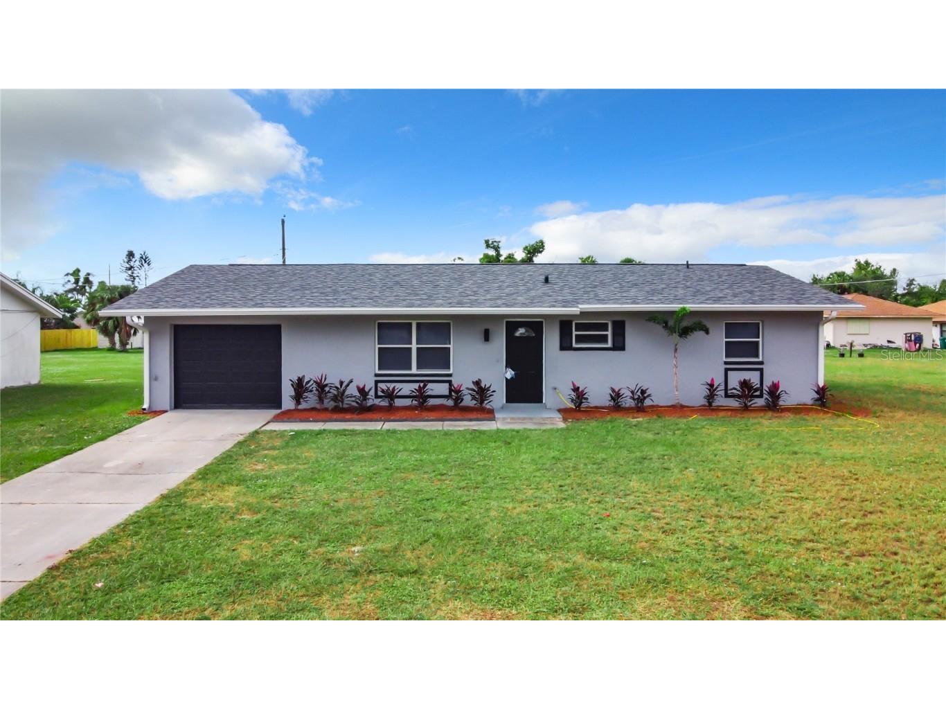 2591 Lake View Boulevard Port Charlotte FL 33948 C7488000 image1