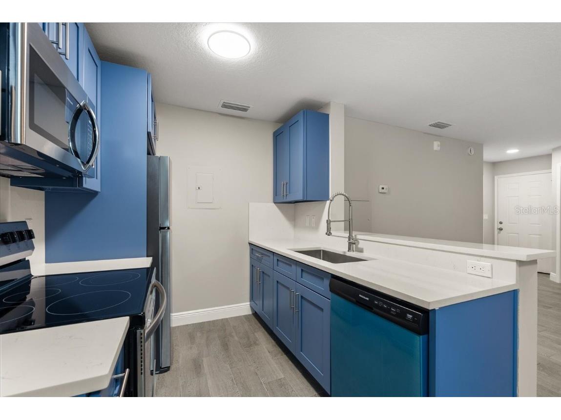 2592 Grassy Point Drive #104 Lake Mary FL 32746 O6344198 image8