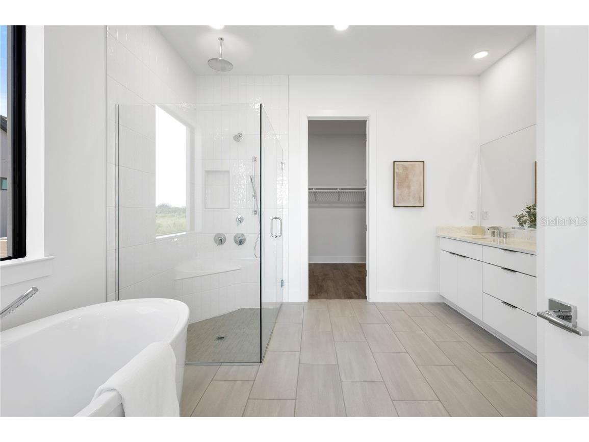 2592 Waterfront Circle Sarasota FL 34240 A4657348 image14