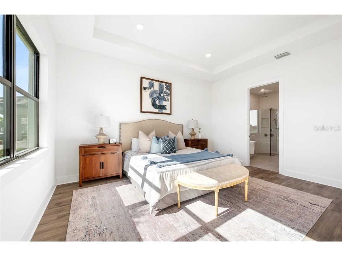 2592 Waterfront Circle Sarasota FL 34240 A4657348 image18