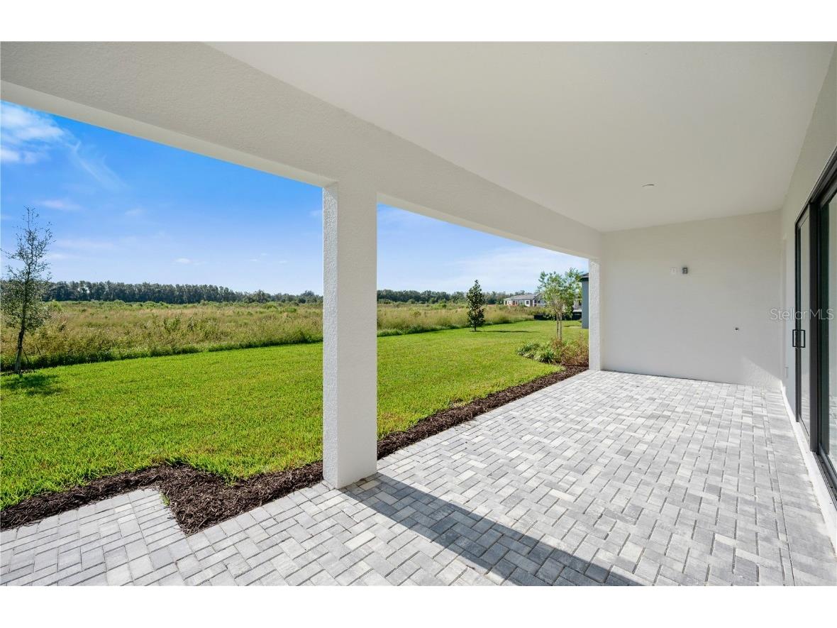2592 Waterfront Circle Sarasota FL 34240 A4657348 image37
