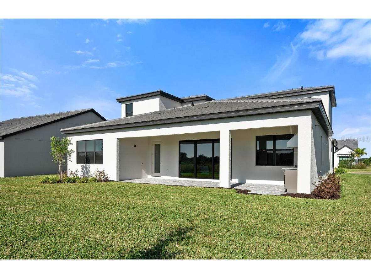 2592 Waterfront Circle Sarasota FL 34240 A4657348 image41