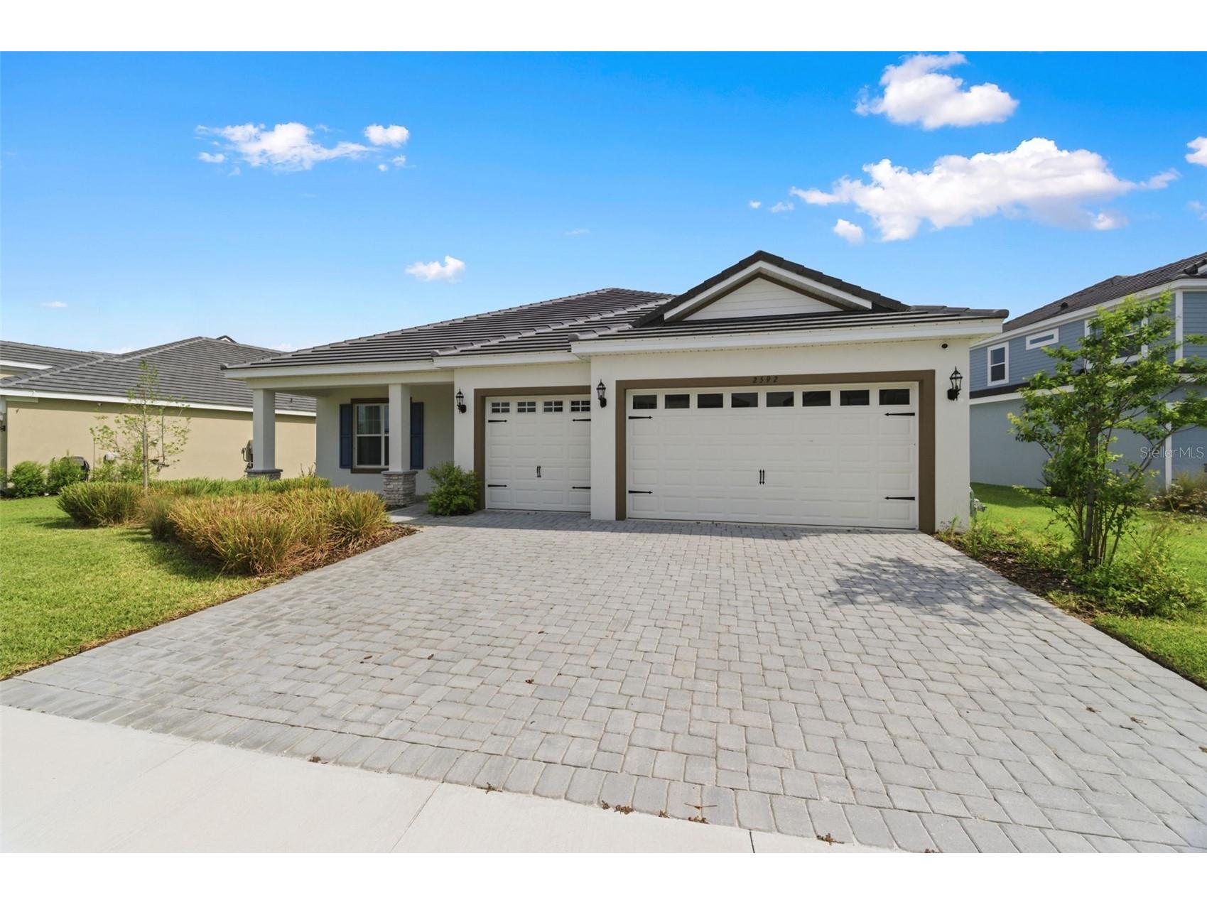 2592 Wise River Lane Zephyrhills FL 33541 W7886619 image1