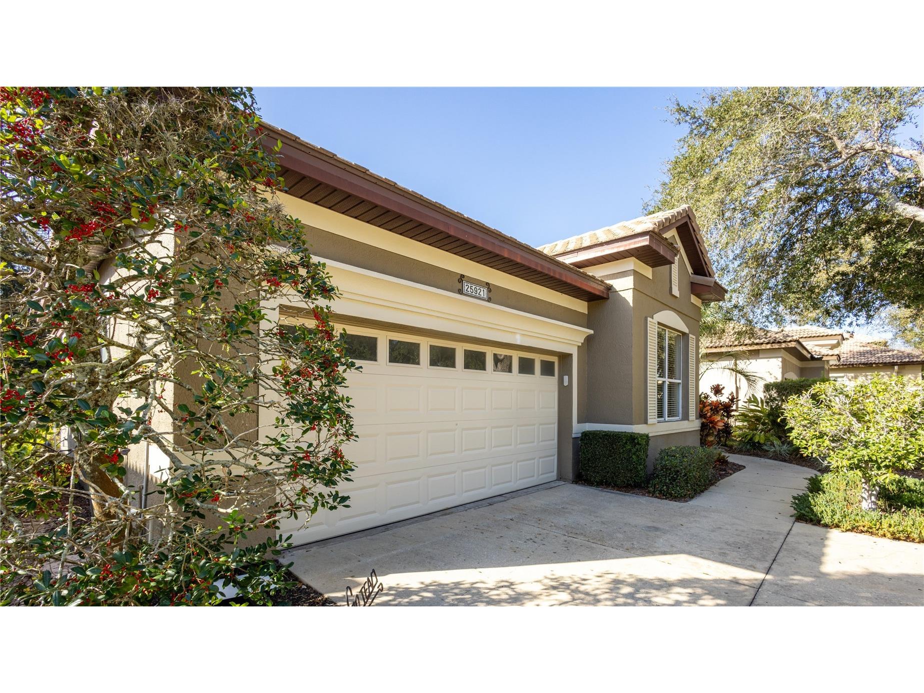 25921 San Rafael Court Howey In The Hills FL 34737 O6367943 image3