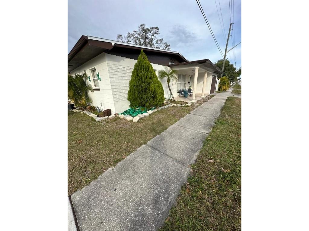 2593 38th Avenue N #B Saint Petersburg FL 33713 T3424331 image1
