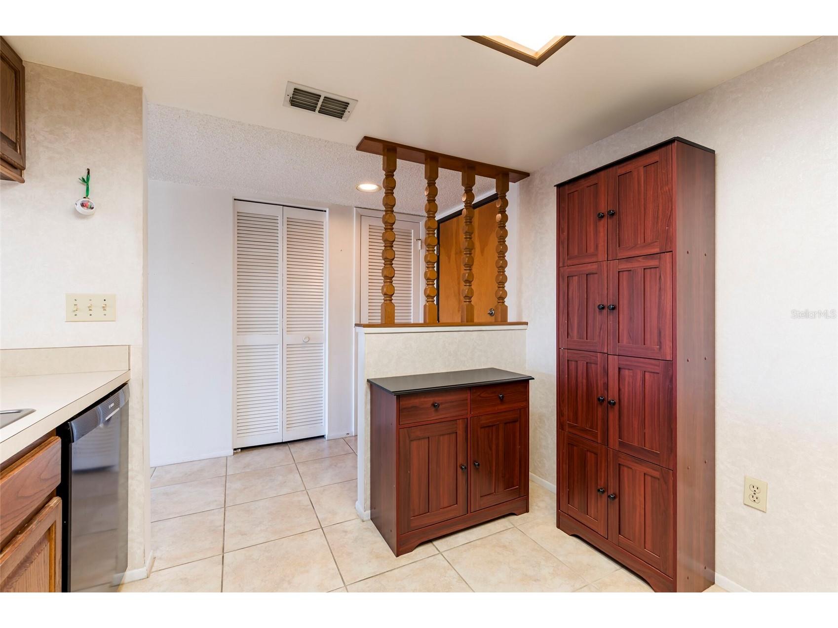 2593 Countryside Boulevard #7307 Clearwater FL 33761 OM718238 image7