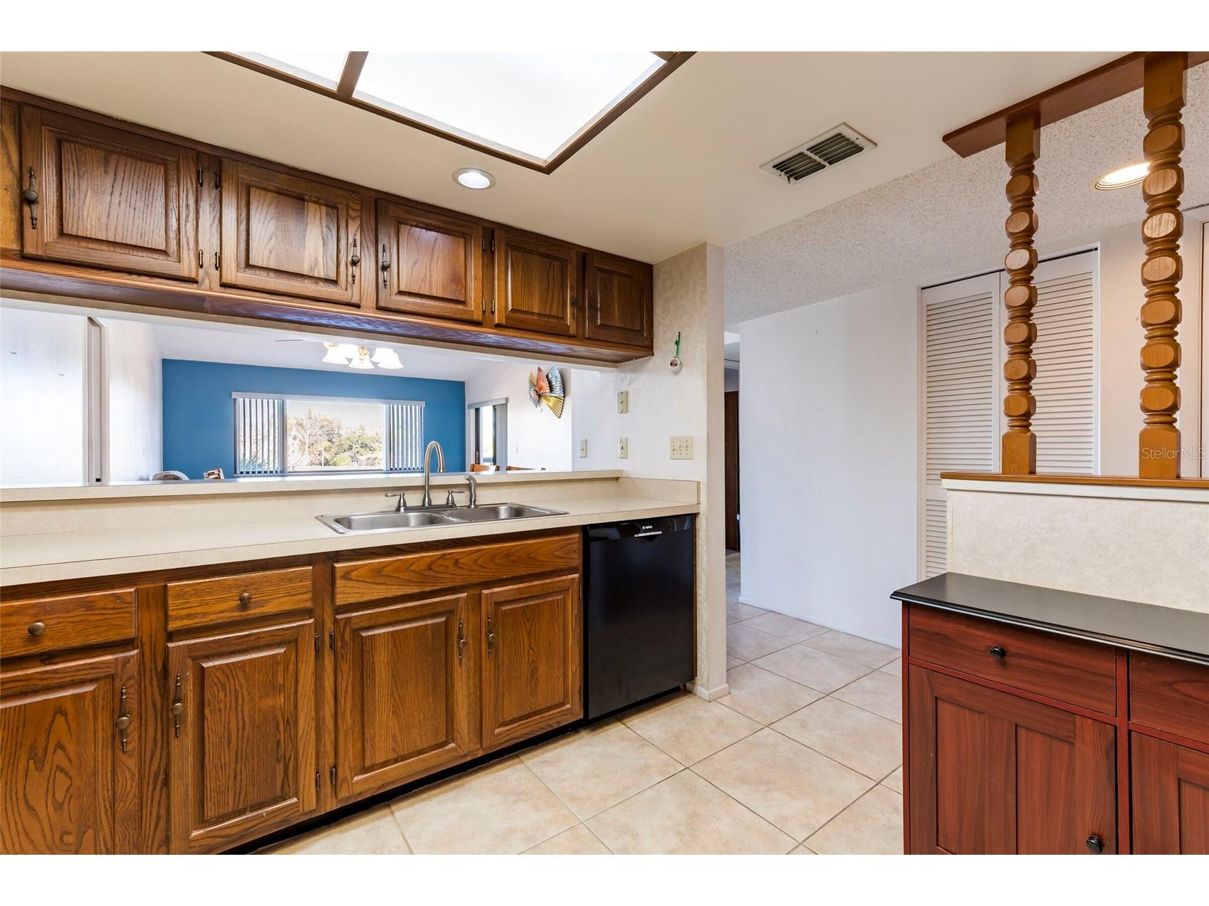 2593 Countryside Boulevard #7307 Clearwater FL 33761 OM718238 image8