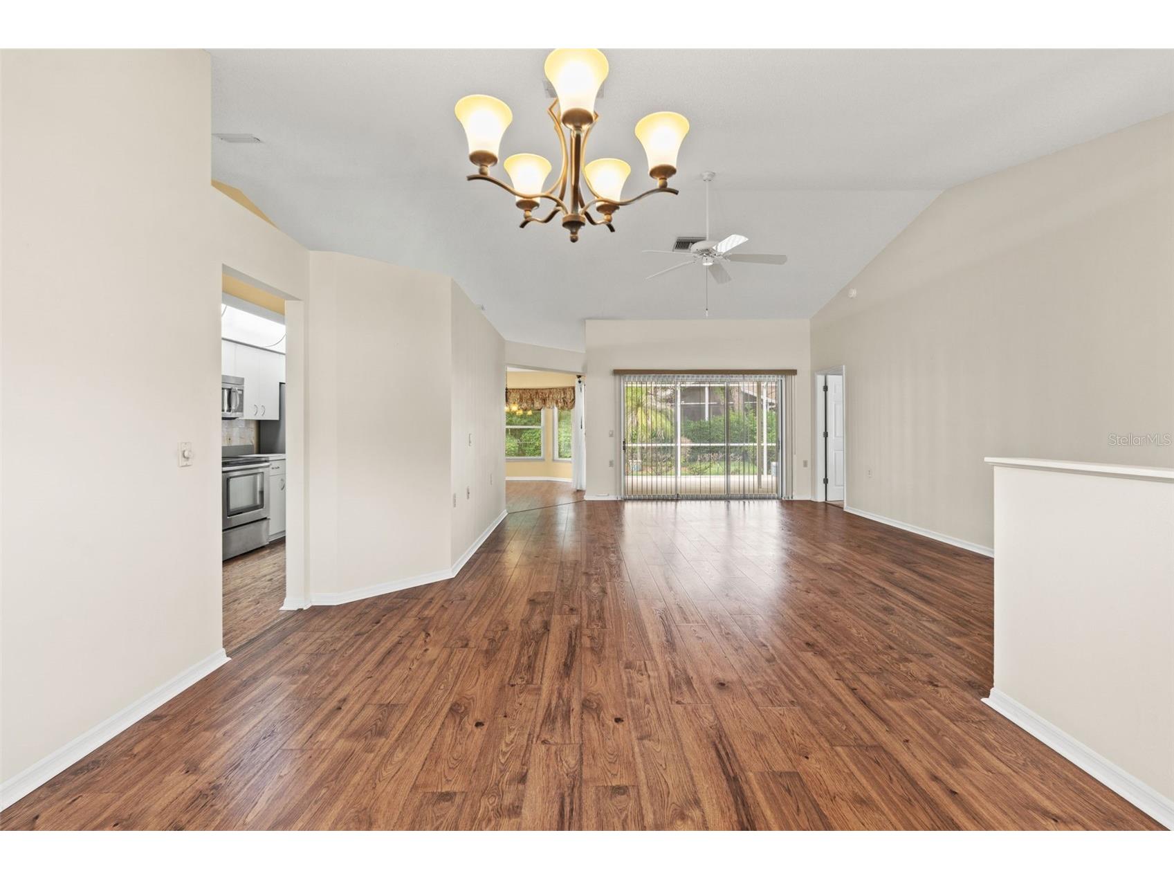 2593 Crystal Lake Drive Spring Hill FL 34606 W7886069 image12