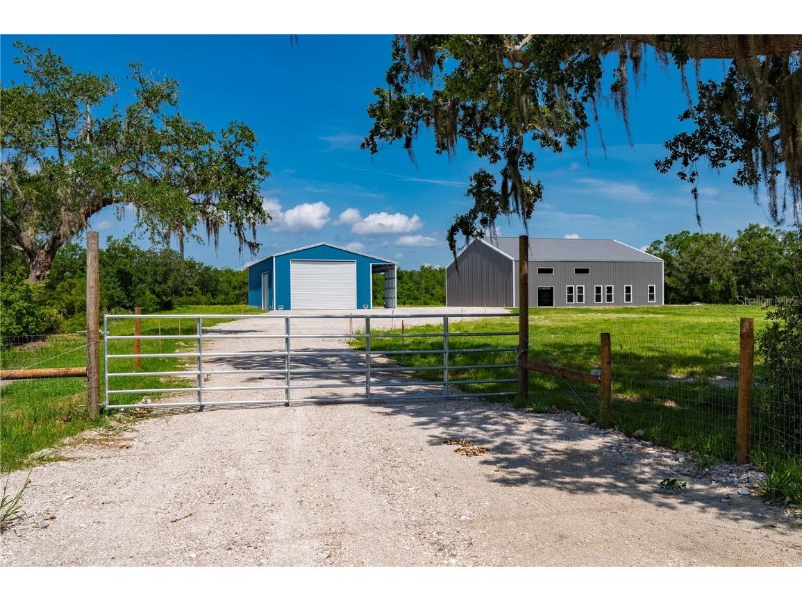 2593 NW Genes Little Acres Avenue Arcadia FL 34266 C7510885 image1