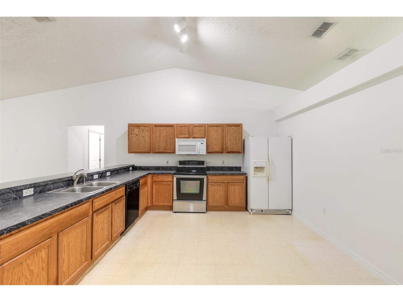 2593 Sedgefield Avenue Deltona FL 32725 V4949229 image9