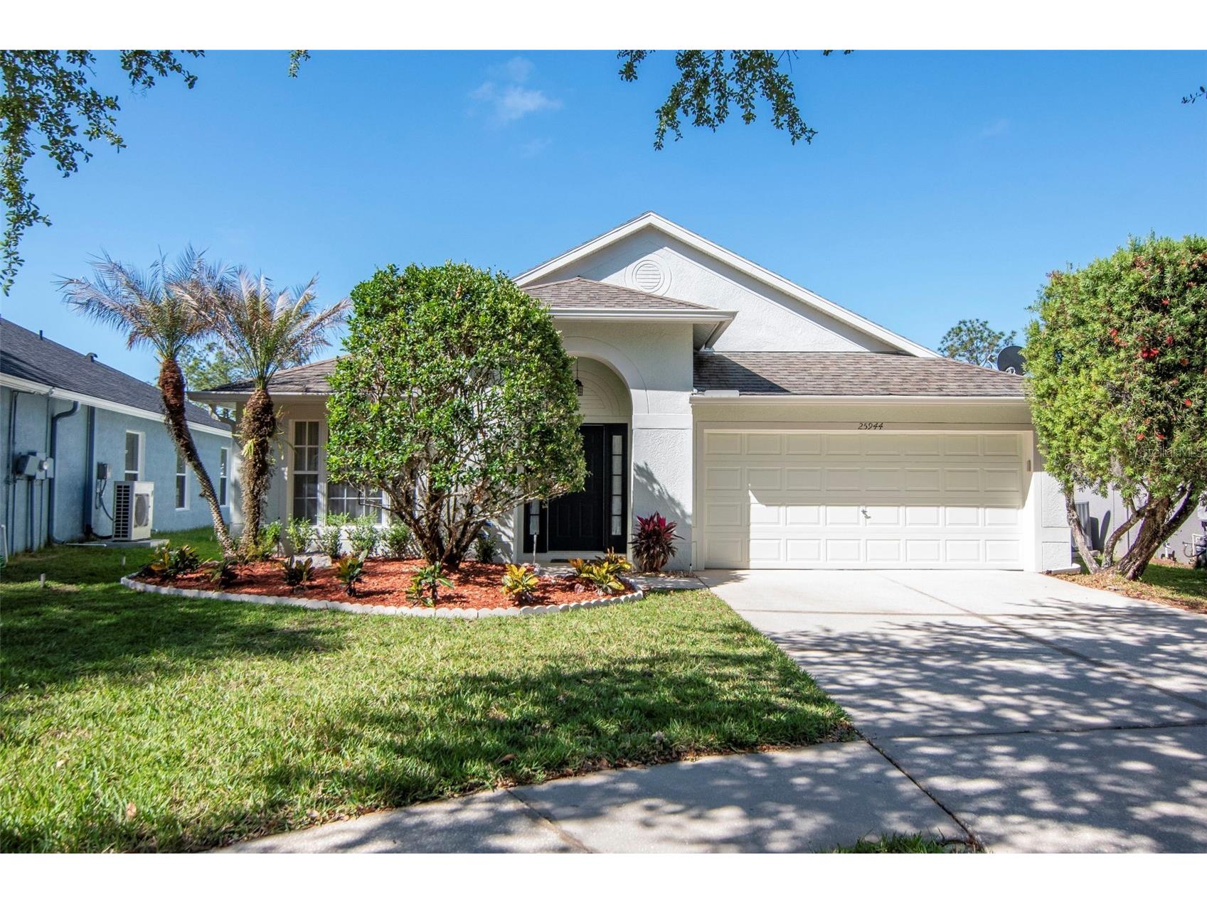 25944 Winning Colors Way Wesley Chapel FL 33544 A4692987 image1