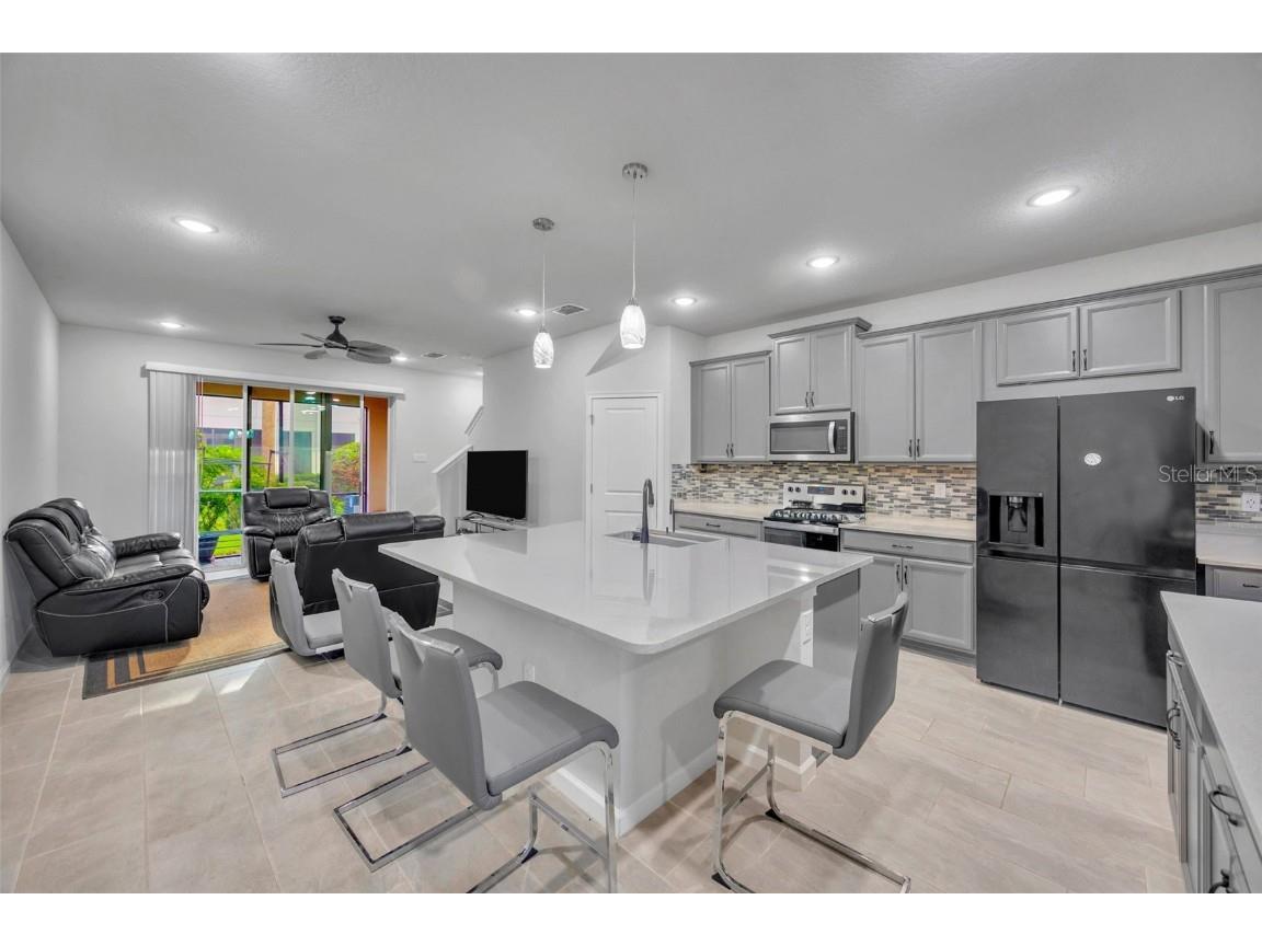 2595 Everglade A Way Lutz FL 33558 TB8446087 image6