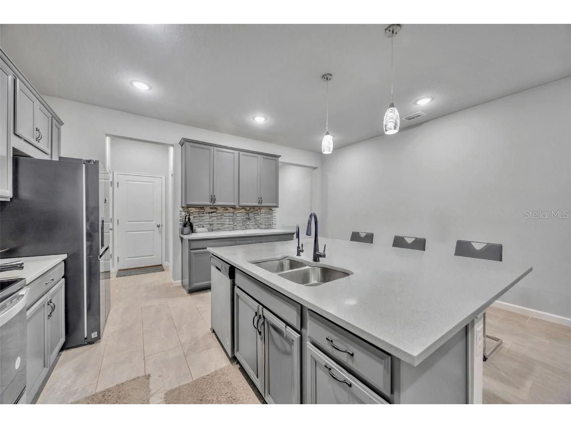 2595 Everglade A Way Lutz FL 33558 TB8446087 image7