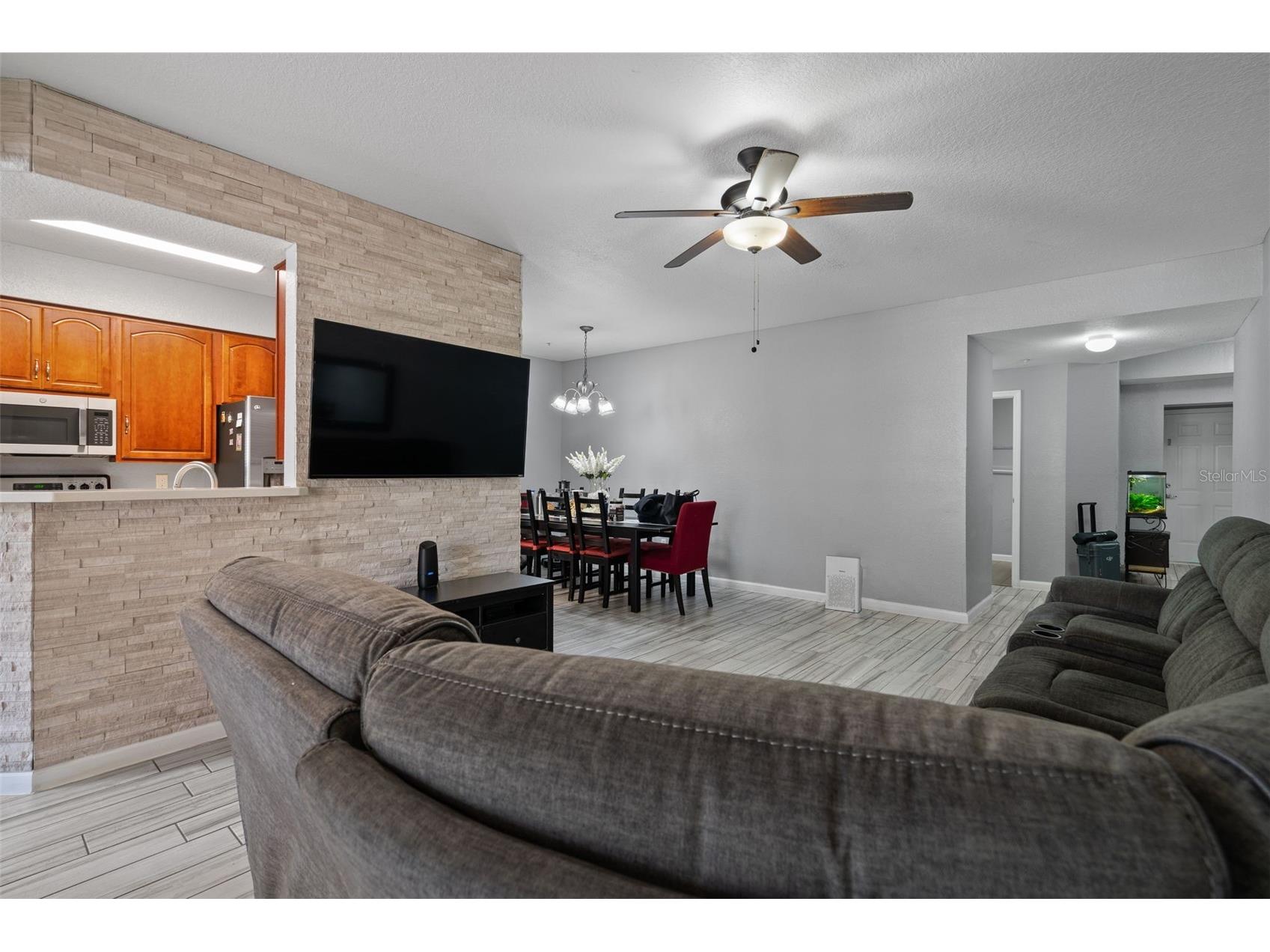 2595 Metro Sevilla Drive #103 Orlando FL 32835 O6386668 image8